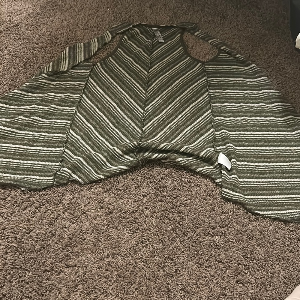 dark green flowy